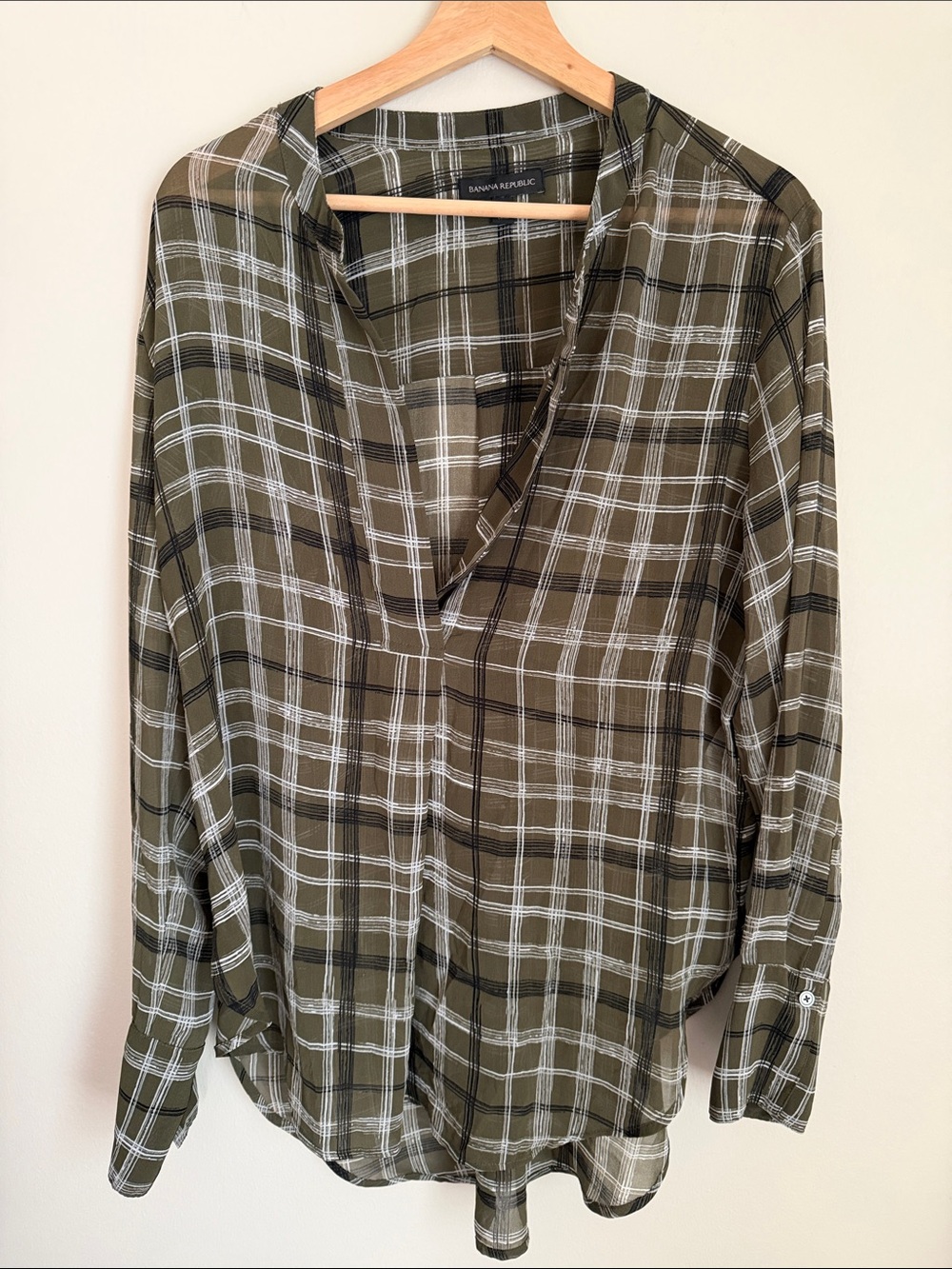 Banana Republic Olive Plaid Long-Sleeve Button Front Blouse